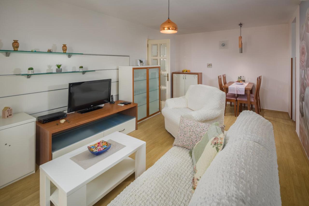 Kukci Apartment Extérieur photo